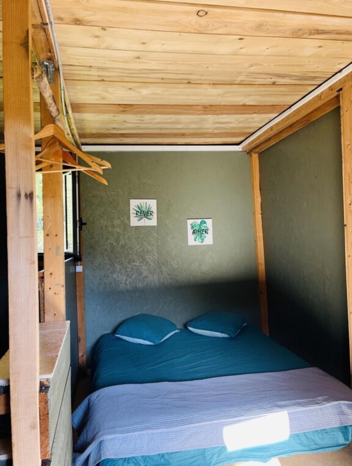 Cabane * Olivese